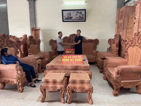 Mẫu bàn ghế hoàng gia tại Bắc Ninh